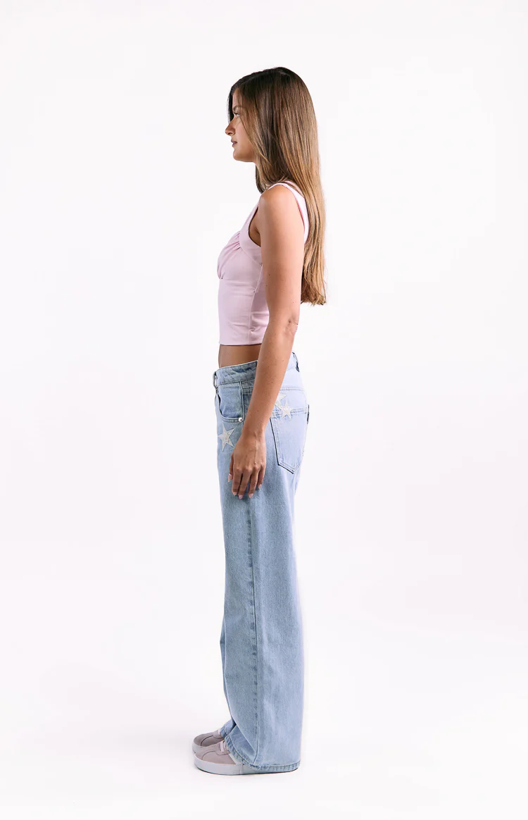 Charli Light Wash Low Waist Baggy Leg Jeans - Image 4