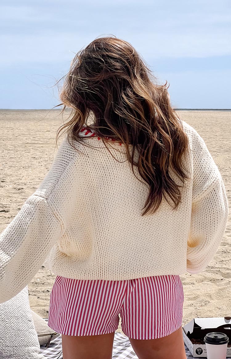 Delvey Cream And Red Contrast Stitch Chunky Knit Sweater - Image 9