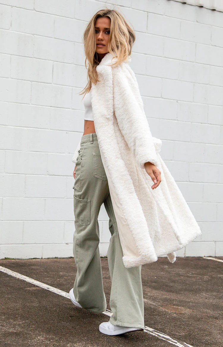 Harlen White Teddy Coat - Image 8
