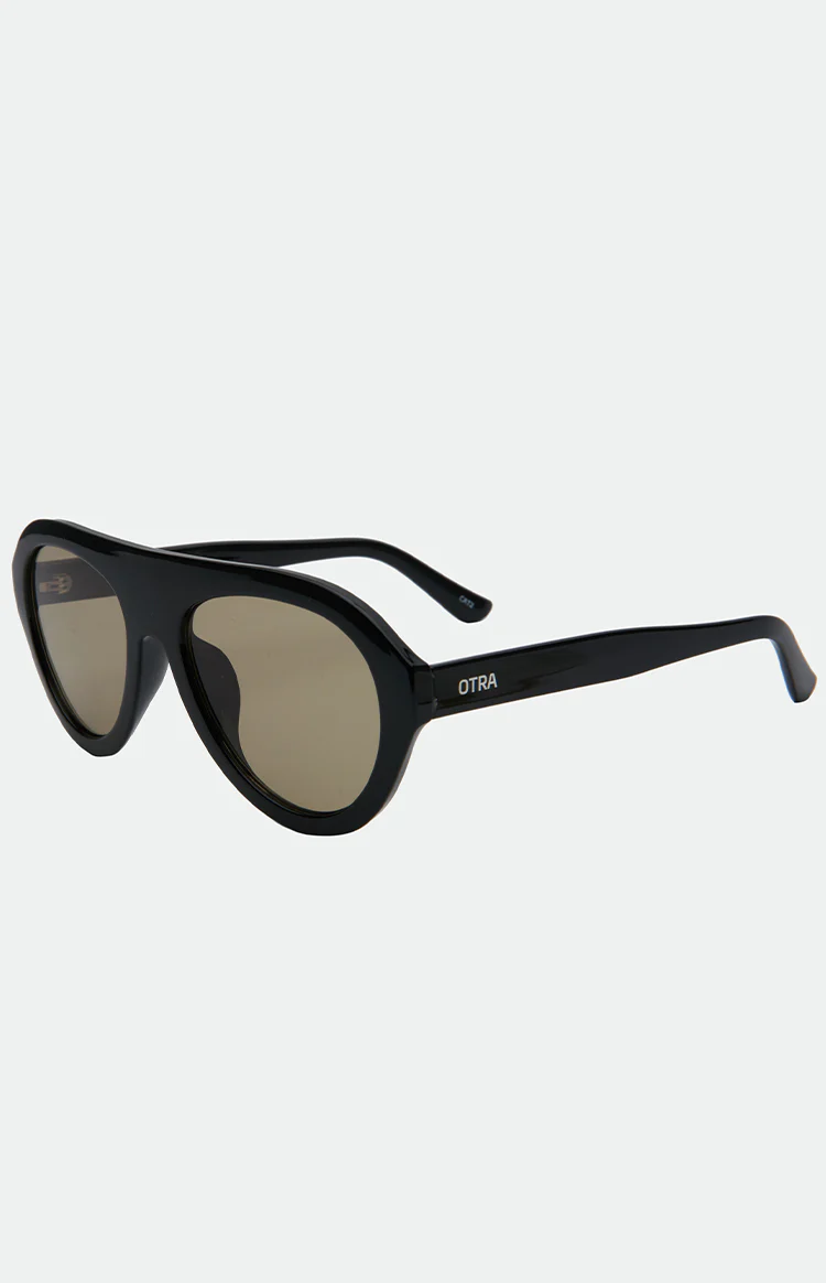 Otra Eyewear Maddy Black Aviator Sunglasses - Image 10