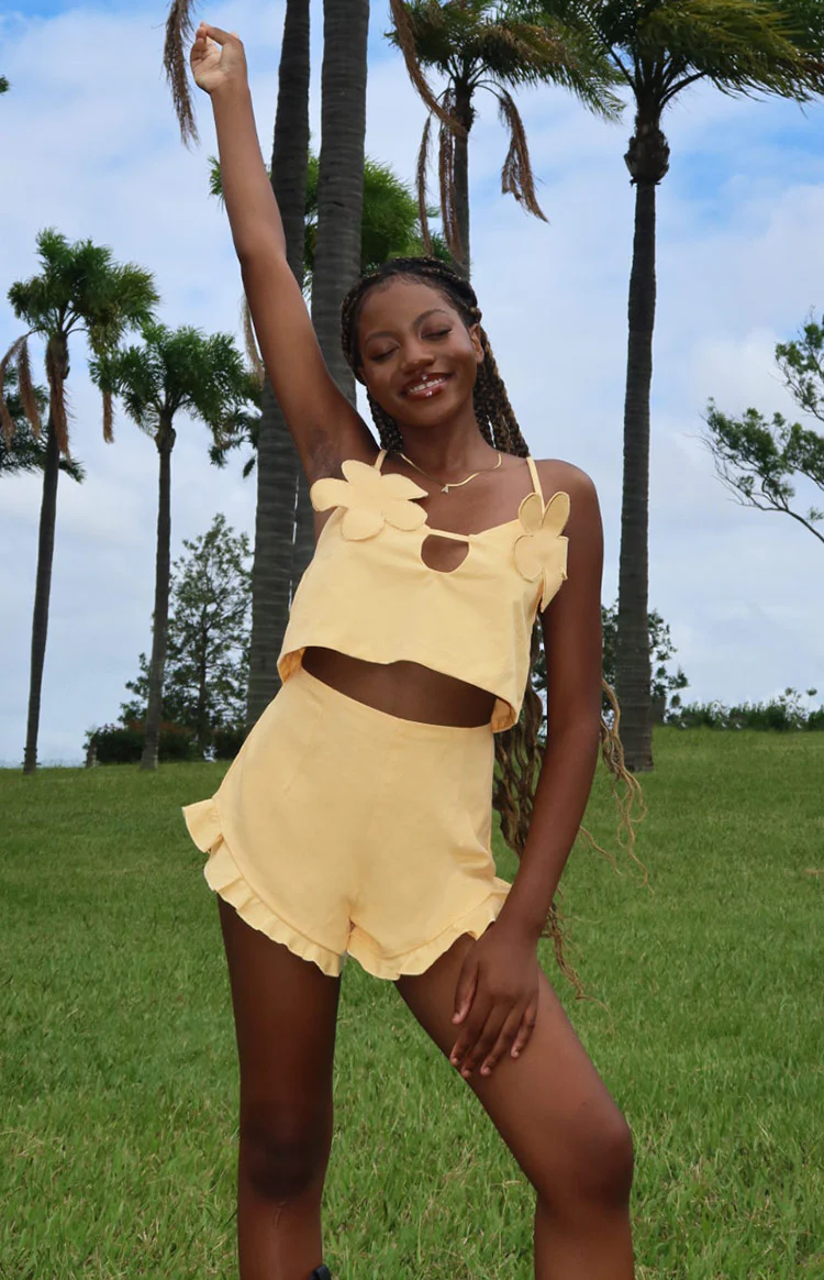 Petal Yellow Shorts - Image 6