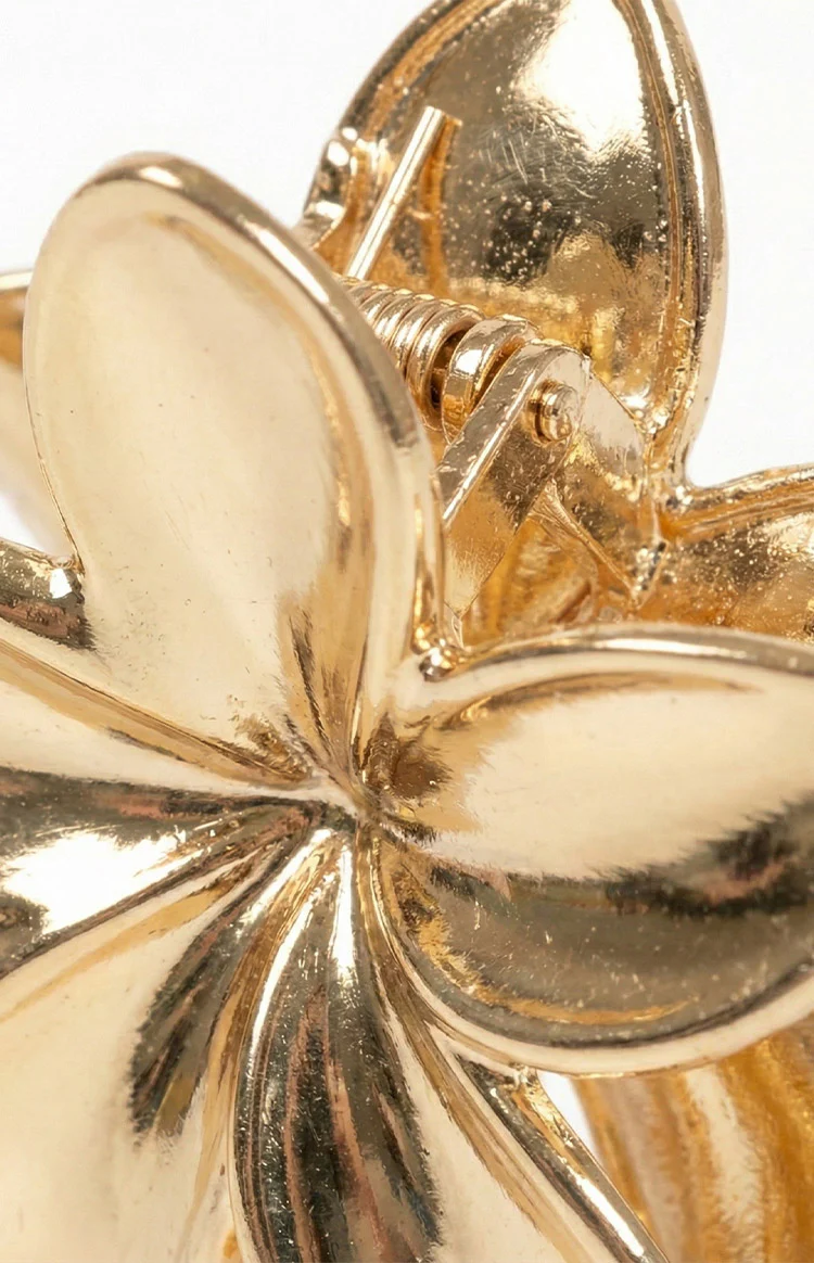 Quinny Gold Metal Flower Claw Clip (FREE over $220) - Image 4