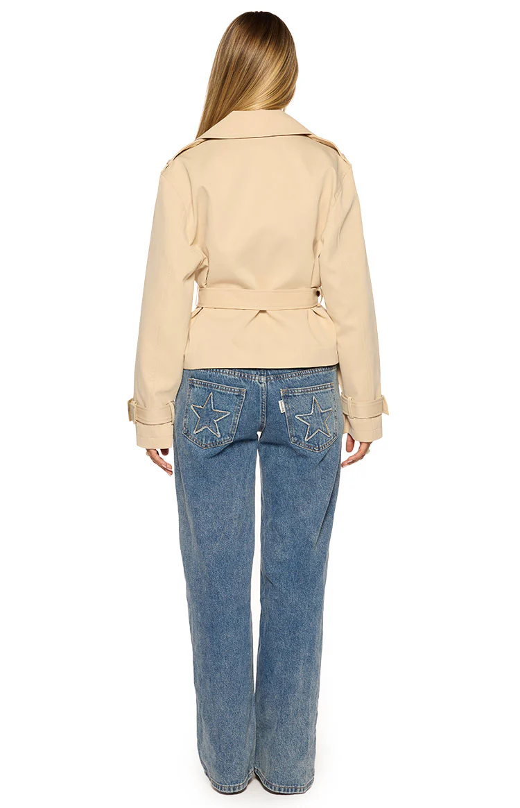 Wilda Cream Cropped Trench Coat - Image 5